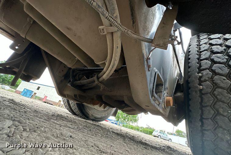 image for item NR9892 2020 Autocar XSpotter  yard truck