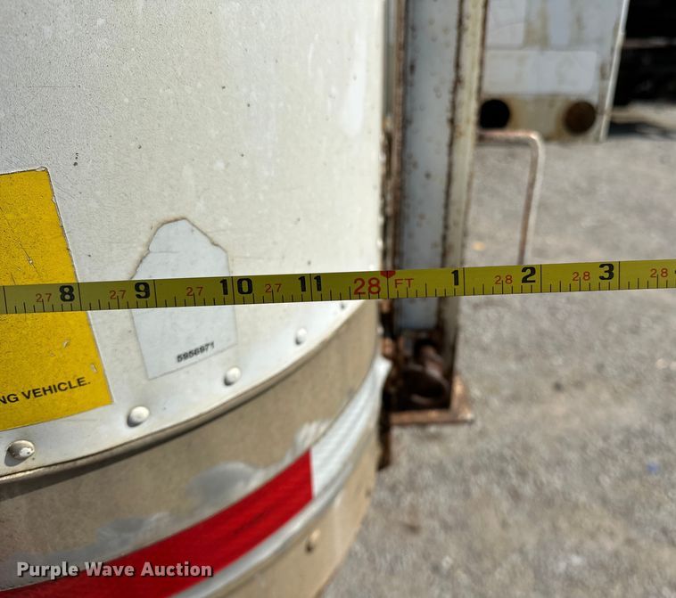 image for item NR9893 1987 Great Dane  V12700B refrigerated van trailer