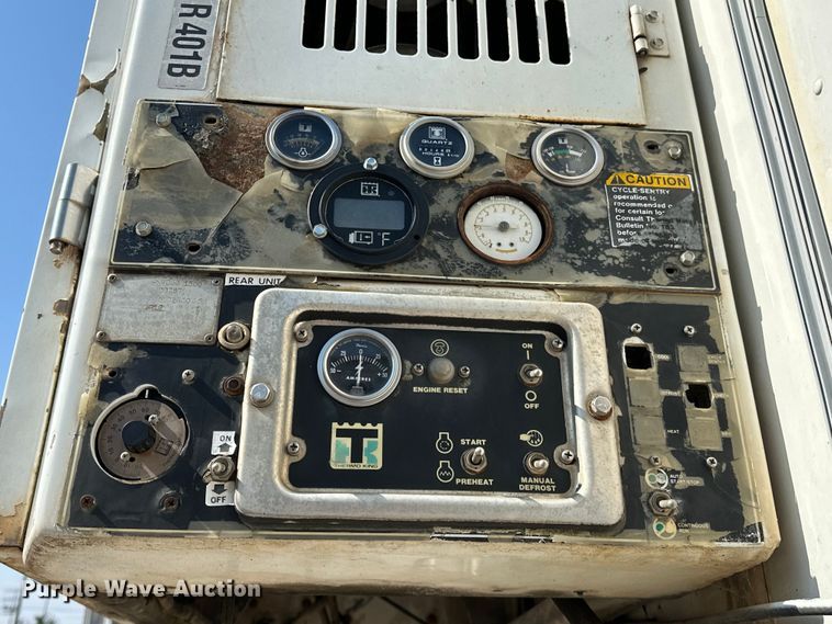 image for item NR9893 1987 Great Dane  V12700B refrigerated van trailer