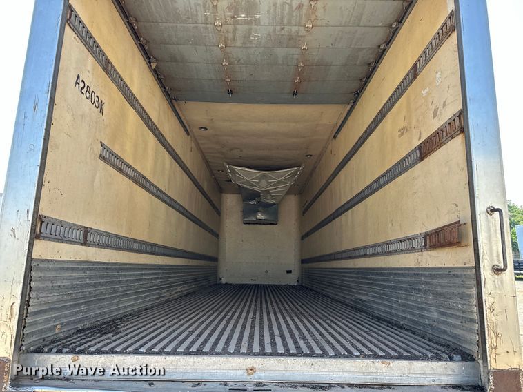 image for item NR9893 1987 Great Dane  V12700B refrigerated van trailer