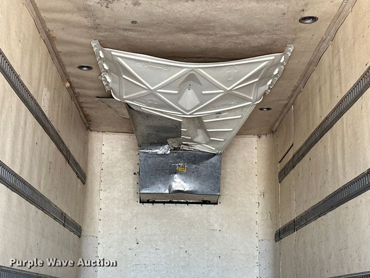 image for item NR9893 1987 Great Dane  V12700B refrigerated van trailer