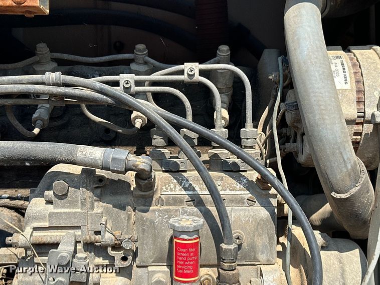 image for item NR9893 1987 Great Dane  V12700B refrigerated van trailer