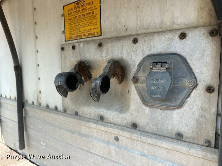 image for item NR9894 1993 Utility VS2RX refrigerated van trailer