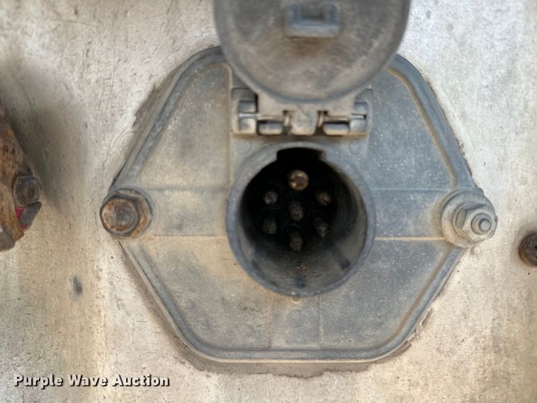 image for item NR9894 1993 Utility VS2RX refrigerated van trailer