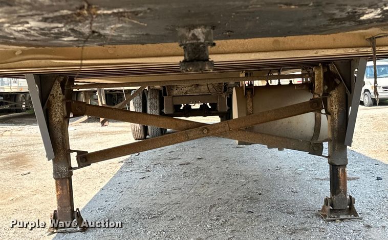 image for item NR9894 1993 Utility VS2RX refrigerated van trailer