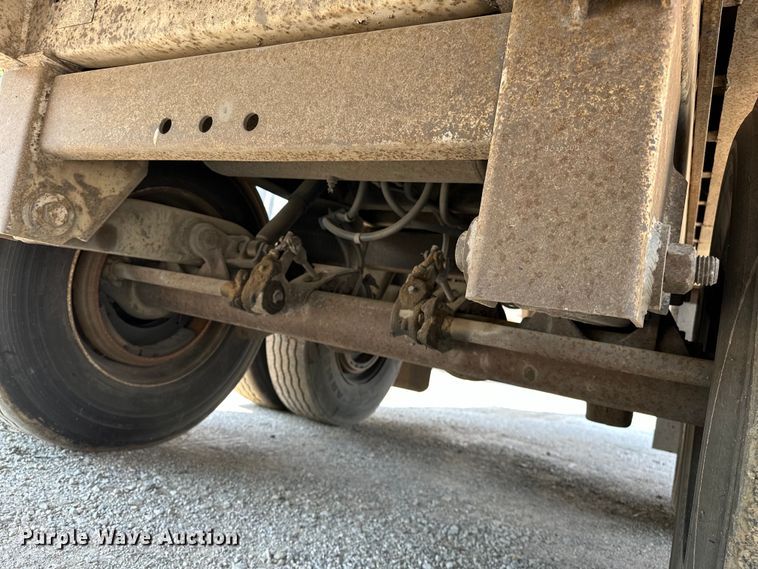 image for item NR9894 1993 Utility VS2RX refrigerated van trailer