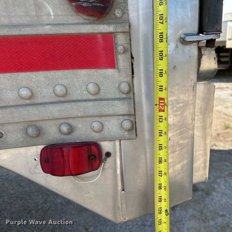 image for item NR9894 1993 Utility VS2RX refrigerated van trailer