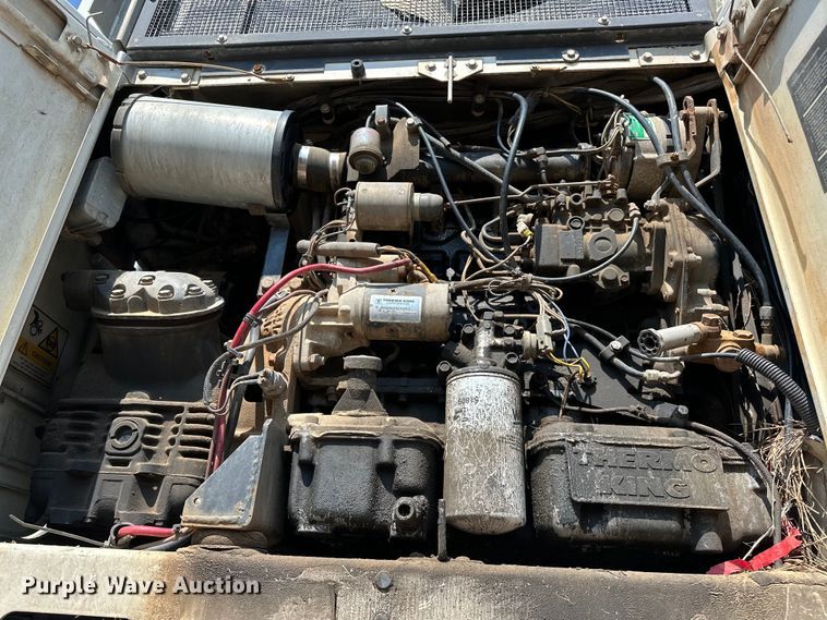 image for item NR9894 1993 Utility VS2RX refrigerated van trailer