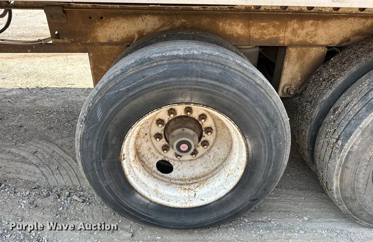 image for item NR9894 1993 Utility VS2RX refrigerated van trailer