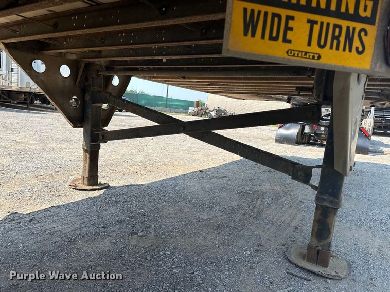 image for item NR9901 1995 Utility  VS2R refrigerated van trailer