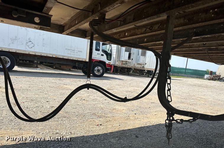 image for item NR9901 1995 Utility  VS2R refrigerated van trailer