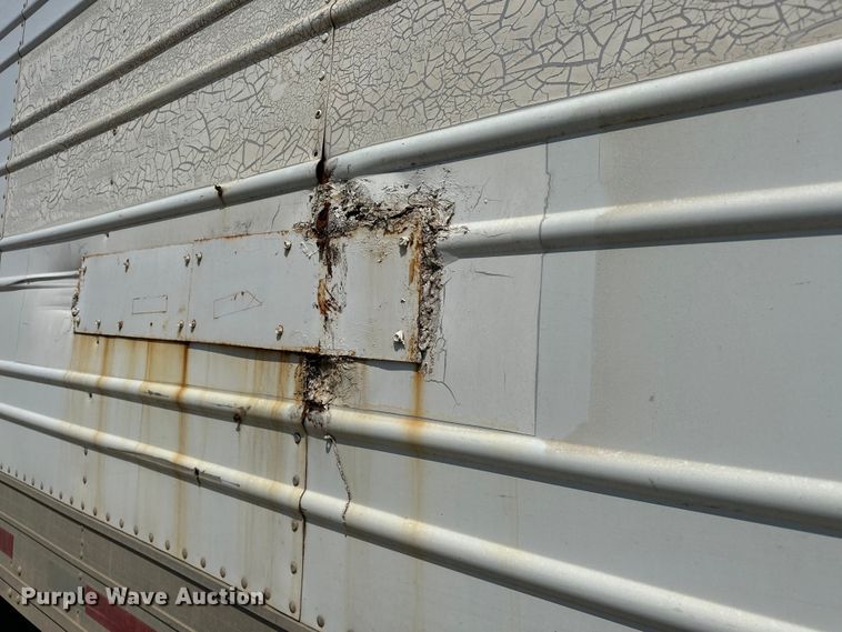 image for item NR9901 1995 Utility  VS2R refrigerated van trailer