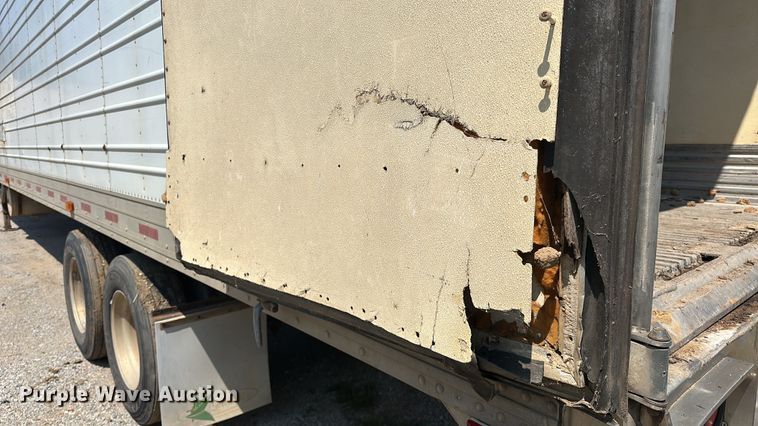 image for item NR9901 1995 Utility  VS2R refrigerated van trailer