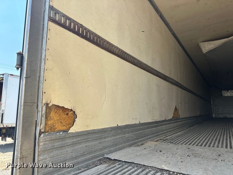 image for item NR9901 1995 Utility  VS2R refrigerated van trailer