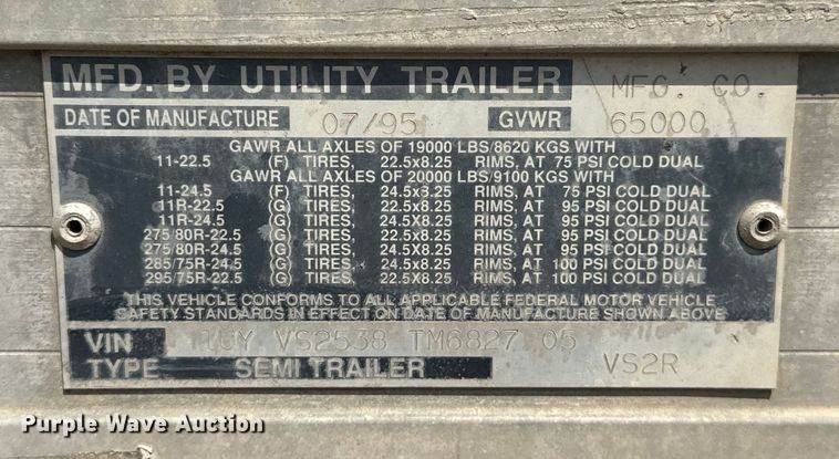 image for item NR9901 1995 Utility  VS2R refrigerated van trailer