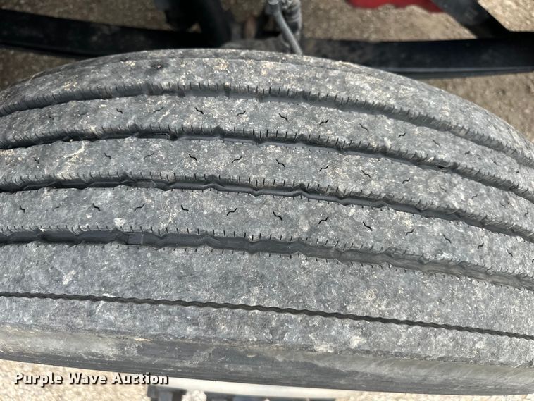 image for item NT9244 2021 Kenworth T680 semi truck