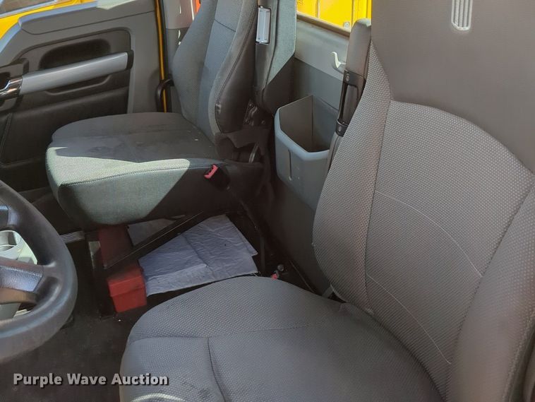 image for item NZ9274 2020 Kenworth T680 semi truck