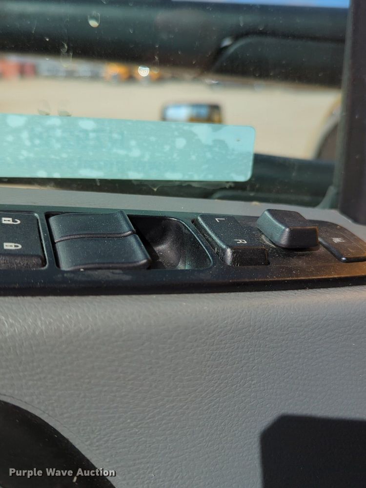 image for item NZ9286 2020 Kenworth T680 semi truck