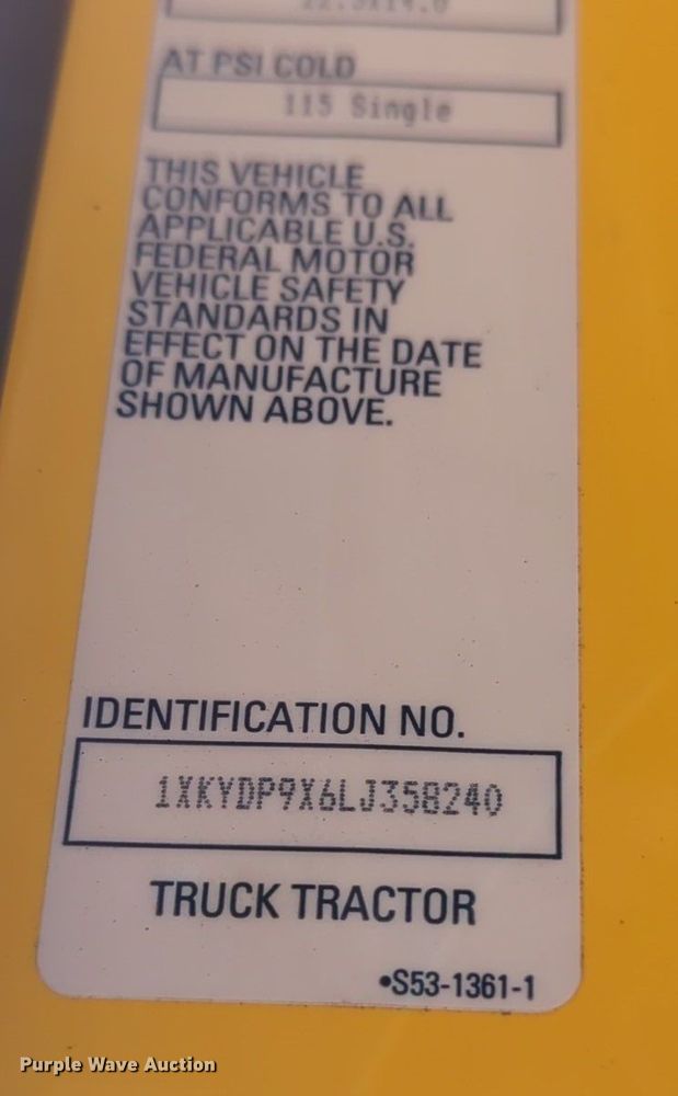 image for item NZ9286 2020 Kenworth T680 semi truck