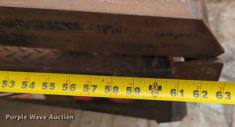 image for item NZ9741 1989 Trailmobile F73T-6FEA drop deck equipment trailer