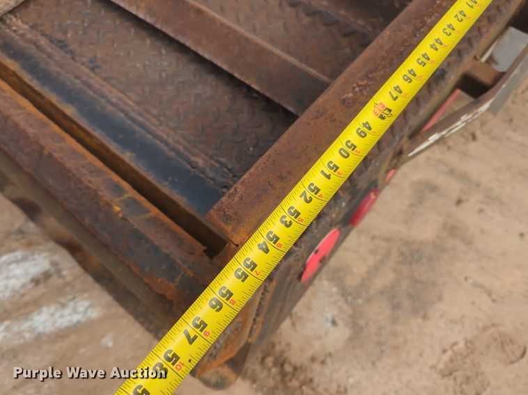 image for item NZ9741 1989 Trailmobile F73T-6FEA drop deck equipment trailer