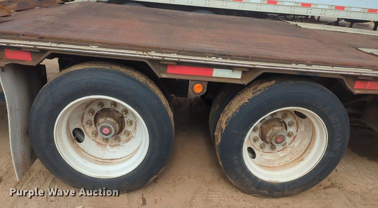 image for item NZ9741 1989 Trailmobile F73T-6FEA drop deck equipment trailer