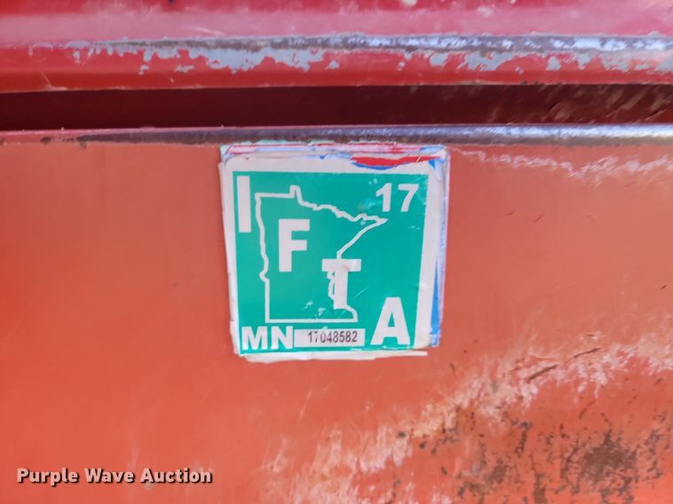 image for item NZ9833 1992 Ford  L9000 log loading truck 