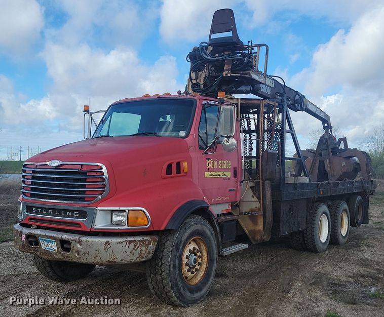 image for item NZ9834 2000 Sterling LT9500 log loader truck