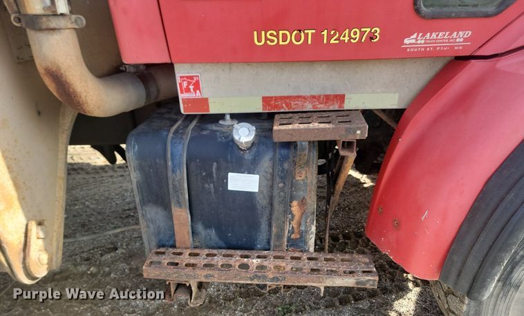 image for item NZ9834 2000 Sterling LT9500 log loader truck