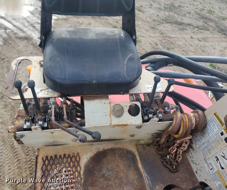 image for item NZ9834 2000 Sterling LT9500 log loader truck