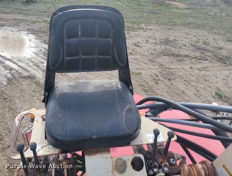 image for item NZ9834 2000 Sterling LT9500 log loader truck