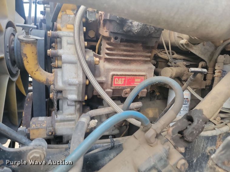 image for item NZ9834 2000 Sterling LT9500 log loader truck