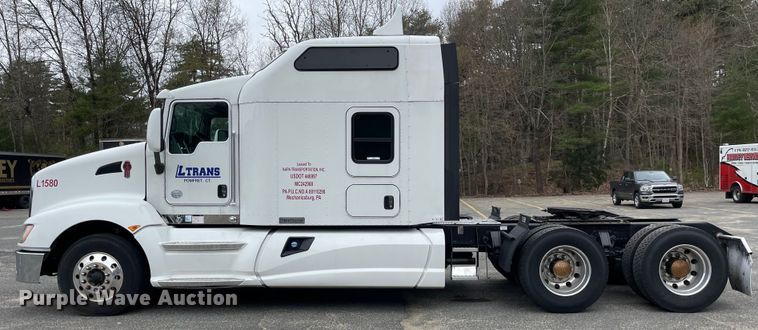 image for item OG9910 2015 Kenworth  T660 semi truck