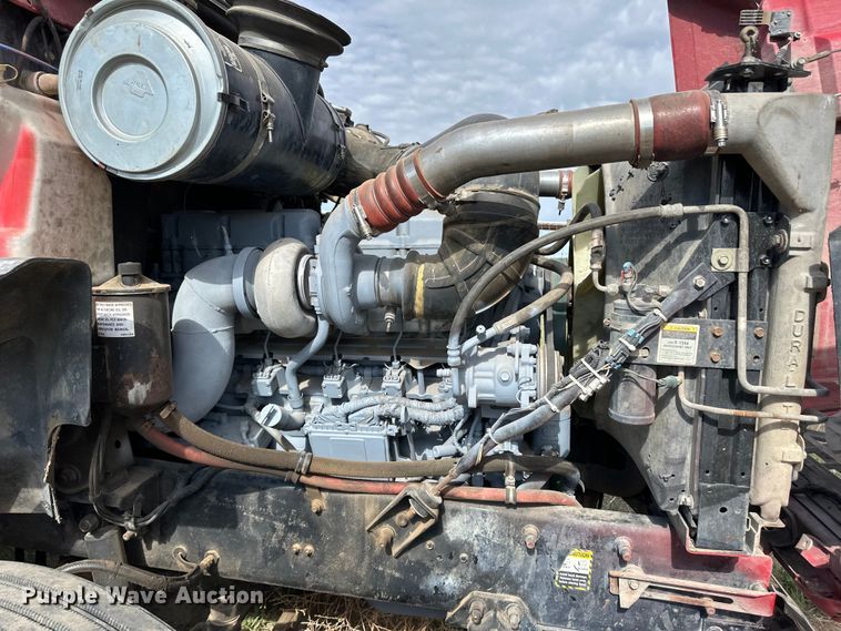 image for item OI9088 1998 Mack CH Series semi truck
