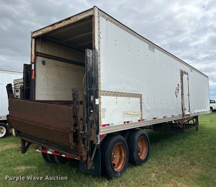 image for item OI9106 1986 Monon dry van trailer