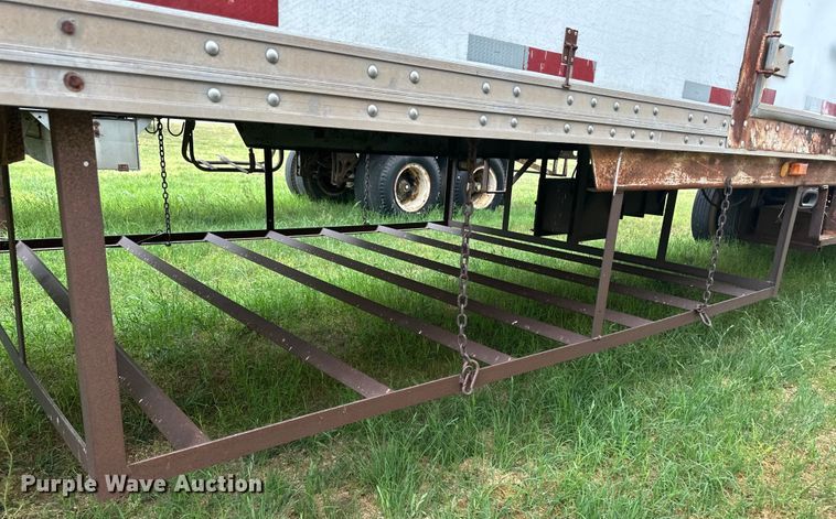 image for item OI9106 1986 Monon dry van trailer