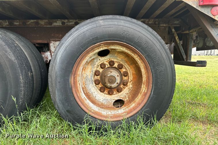 image for item OI9106 1986 Monon dry van trailer