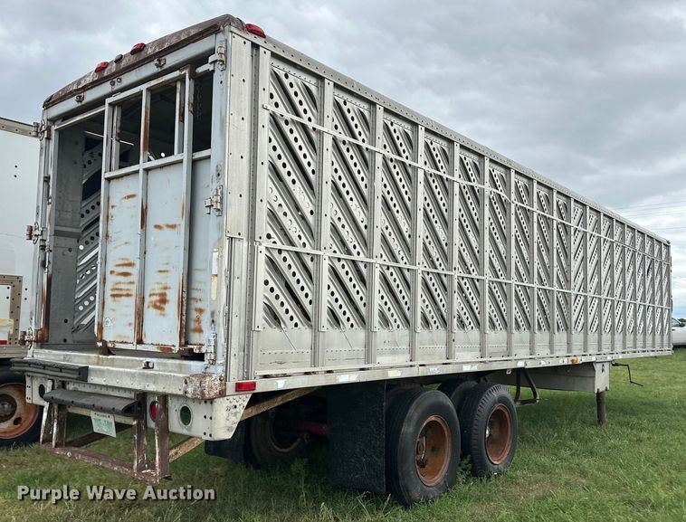 image for item OI9107 1958 Wilson livestock trailer