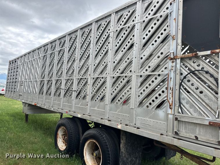 image for item OI9107 1958 Wilson livestock trailer