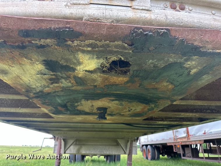 image for item OI9107 1958 Wilson livestock trailer