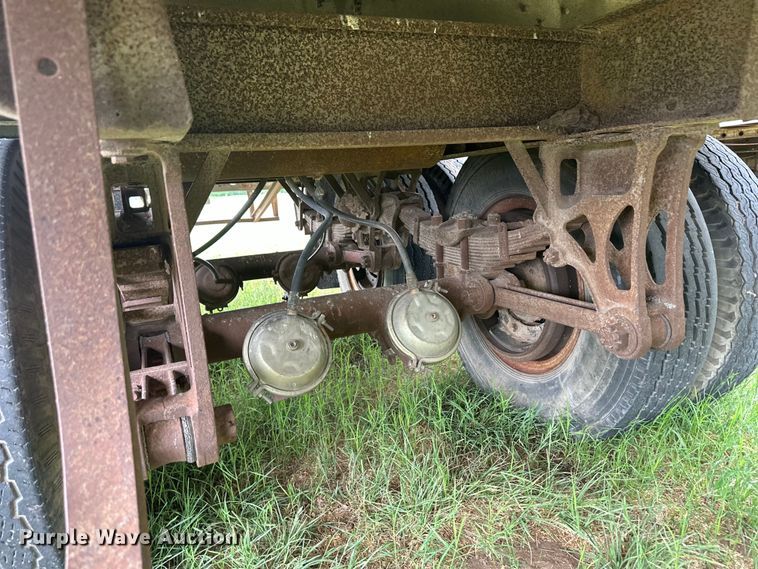 image for item OI9107 1958 Wilson livestock trailer