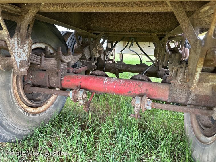 image for item OI9107 1958 Wilson livestock trailer