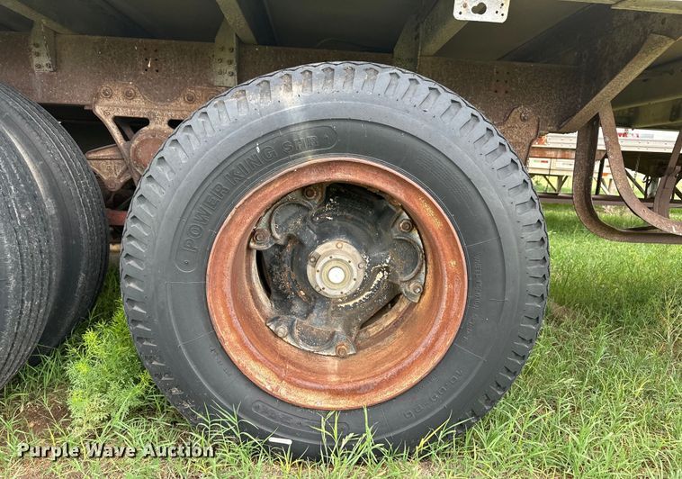 image for item OI9107 1958 Wilson livestock trailer