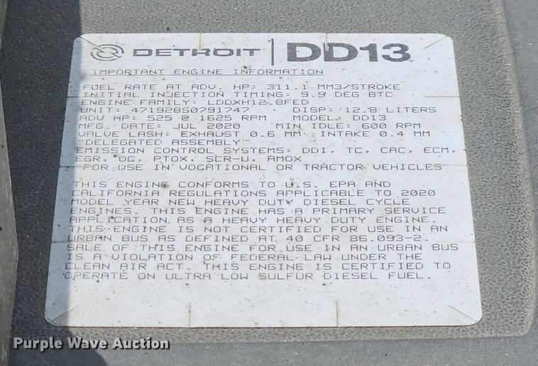 image for item OK9905 2021 Freightliner  Cascadia 126 semi truck