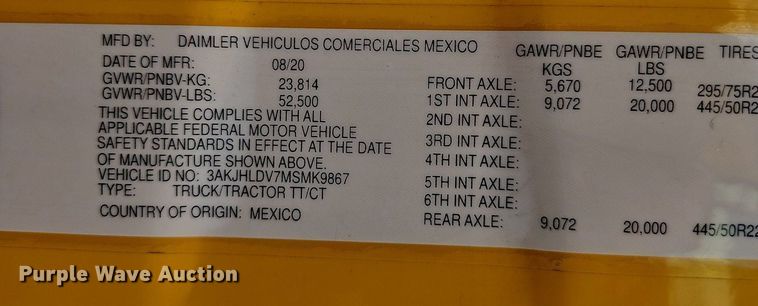 image for item OK9905 2021 Freightliner  Cascadia 126 semi truck