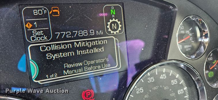 image for item OK9908 2020 Kenworth  T680  semi truck