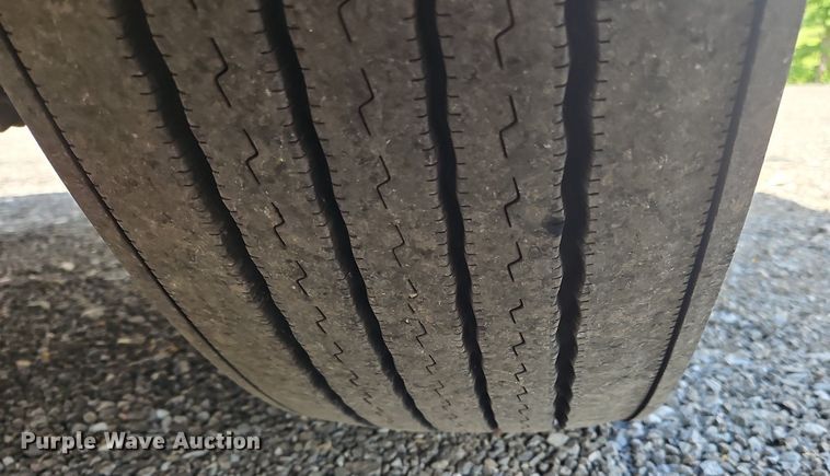 image for item OK9908 2020 Kenworth  T680  semi truck