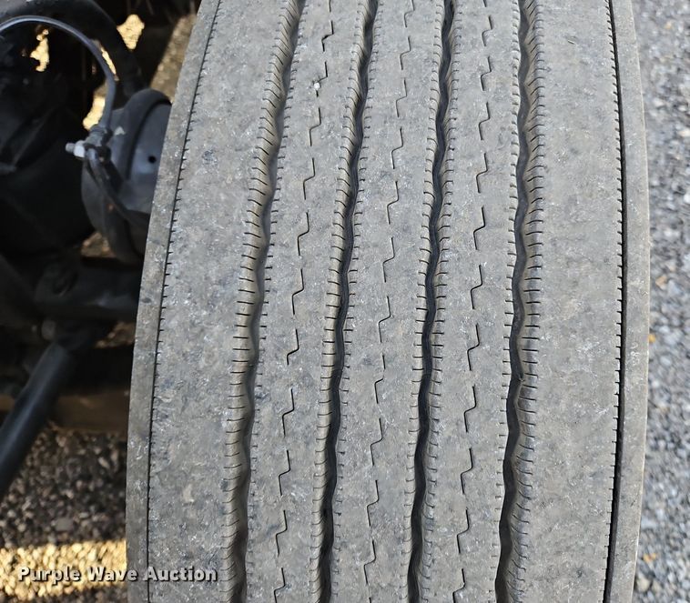 image for item OK9911 2020 Freightliner  Cascadia 126 semi truck