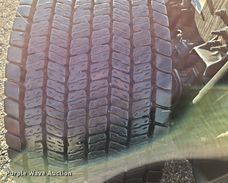 image for item OK9911 2020 Freightliner  Cascadia 126 semi truck