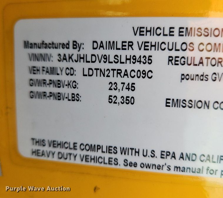 image for item OK9911 2020 Freightliner  Cascadia 126 semi truck